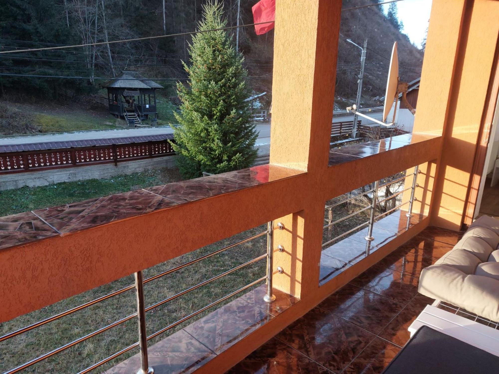 Pensiunea Adela Fundu Moldovei Exterior foto